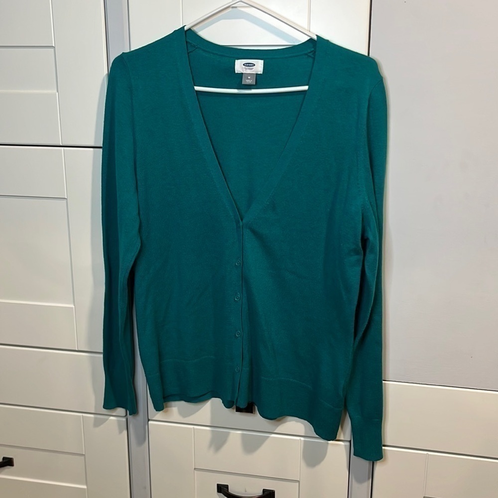OLD navy. Green. Button up cardigan. Stretch. Medium.
